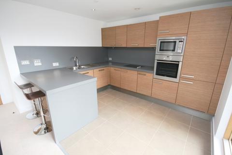 2 bedroom apartment to rent, Cypress Place, 9 New Century Park, Manchester M4