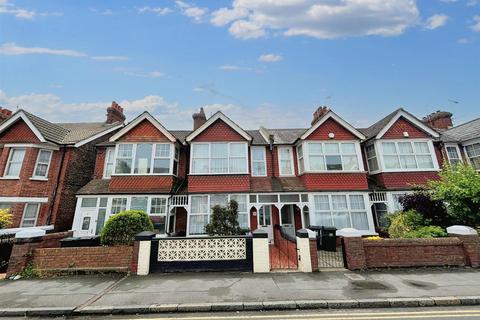 4 bedroom terraced house for sale, Whitley Road, Eastbourne