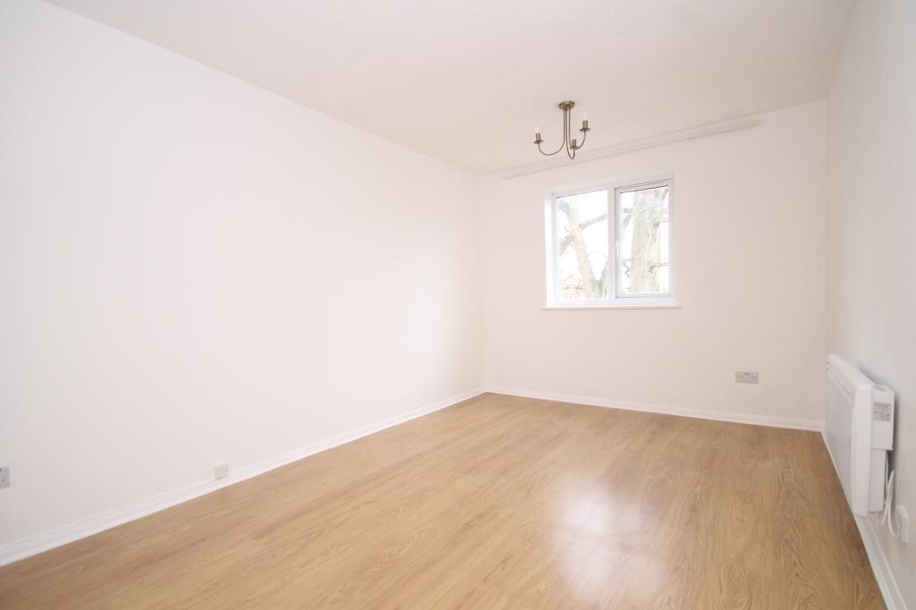 .bedroom.jpg
