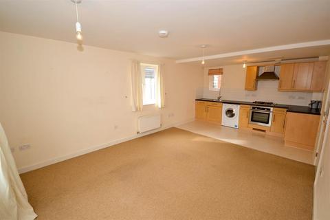 2 bedroom flat for sale, Phelps Mill Close, Dursley, GL11