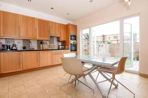 3 bedroom terraced house for sale, Haydons Road, Wimbledon