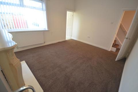 2 bedroom terraced house to rent, Deacon Road, Widnes