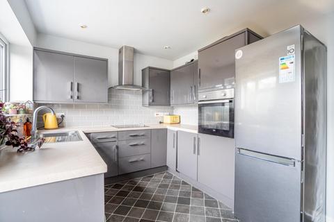 2 bedroom end of terrace house for sale, Hastings Close, York