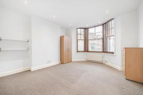 2 bedroom flat for sale, Endymion Road, London SW2