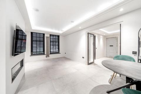 1 bedroom flat for sale, Greenhill,  Hampstead Village,  NW3