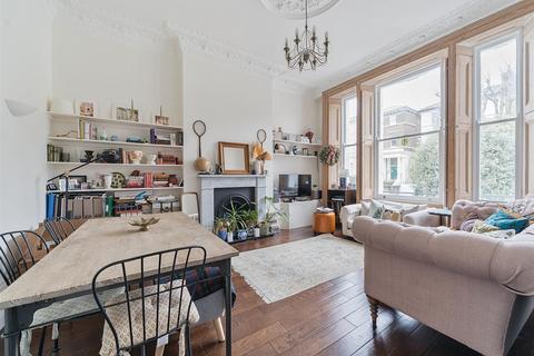 1 bedroom flat for sale, Brondesbury Villas, London, NW6