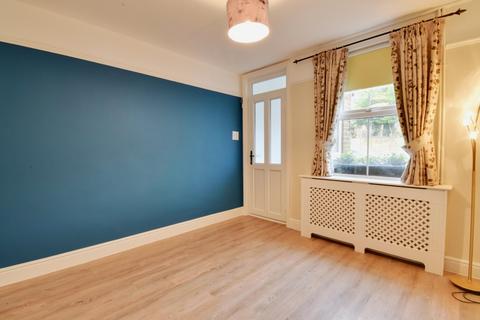 2 bedroom terraced house to rent, Watford, Hertfordshire WD3