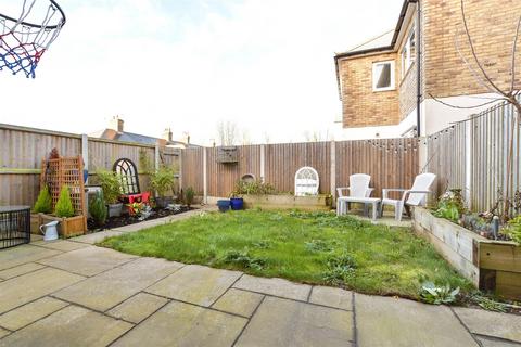 4 bedroom terraced house for sale, Mayers Road, Walmer, Deal, Kent