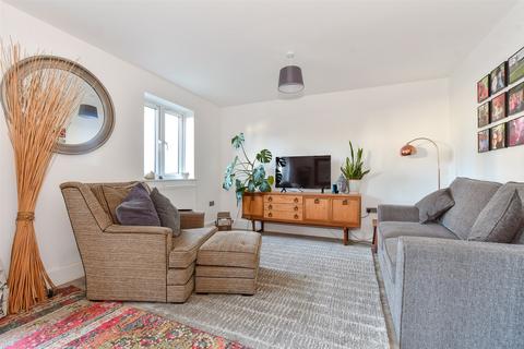 4 bedroom terraced house for sale, Mayers Road, Walmer, Deal, Kent