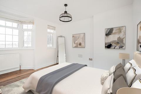 26 Marina Drive, Northfleet, Gravesend, DA11 9LG