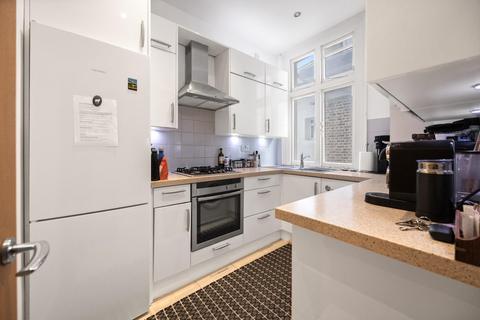 2 bedroom flat to rent, Belsize Park Gardens, Belsize Park NW3