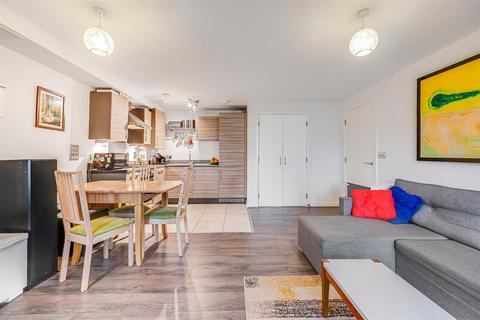 1 bedroom flat for sale, Carville Street, Finsbury Park