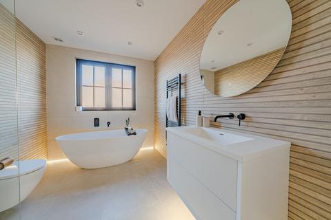 4 bedroom detached house for sale, Pauntley Road, Christchurch BH23