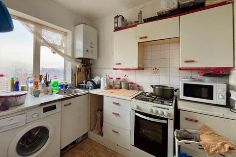 1 bedroom flat for sale, 606B Greenford Road, Greenford, Middlesex, UB6 8QU