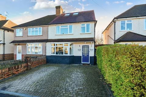 4 bedroom semi-detached house for sale, Wordsworth Road, Addlestone, Surrey, KT15