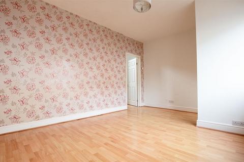 2 bedroom end of terrace house to rent, St. Barnabas Street, Wellingborough