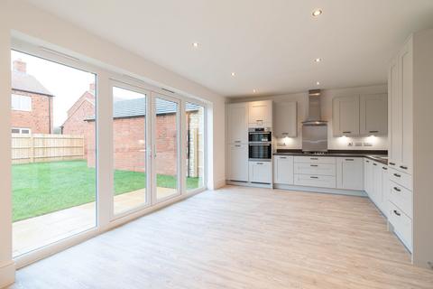 4 bedroom detached house for sale, Pearl Drive, Ambrosden OX25