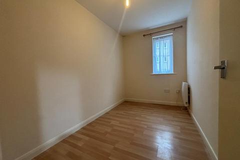 2 bedroom flat to rent, Lucas Road, Sudbury CO10