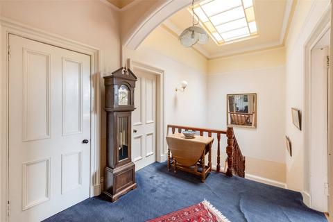 5 bedroom flat for sale, 3 Laurelhill Place, Kings Park, Stirling, FK8