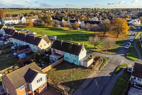 3 bedroom semi-detached house for sale, Weaverhead Close, Thaxted CM6