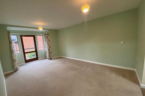 2 bedroom retirement property for sale, Thompson Close, Stowmarket IP14