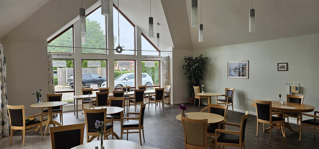 Cafe.jpg