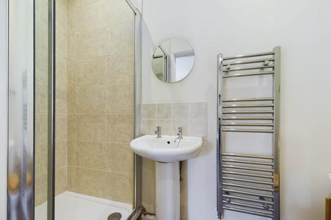 undefined, Frogmore Street, Tring