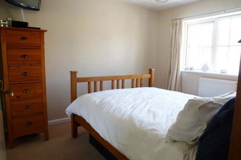 3 bedroom house to rent, Up Hatherley GL51 3WG