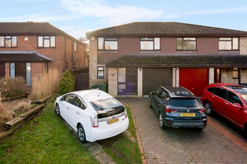 4 bedroom semi-detached house for sale, Ellingham Leas, Maidstone