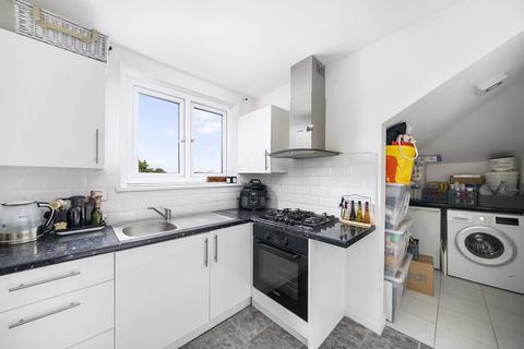 1 bedroom apartment to rent, Goulton Road, London E5