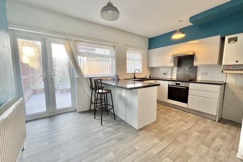 64 Harcourt Road, Blackpool, FY4 3HW