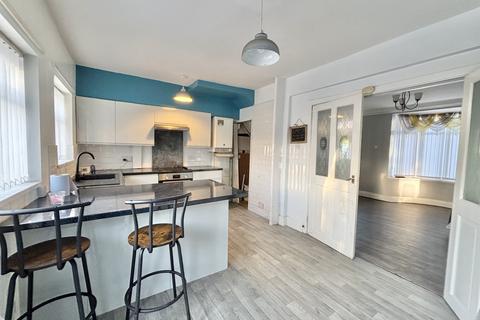 64 Harcourt Road, Blackpool, FY4 3HW