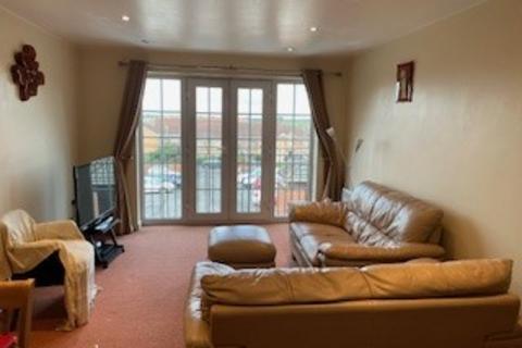 2 bedroom flat to rent, Birkby Close, Hamilton, Leicester, LE5