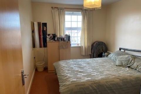 2 bedroom flat to rent, Birkby Close, Hamilton, Leicester, LE5