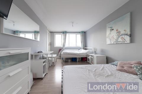 3 bedroom apartment for sale, Gayhurst House, Mallory Street, London, NW8