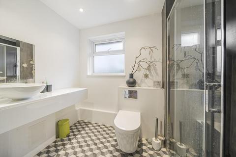 12 Lockwood Close, London, SE26 4HY
