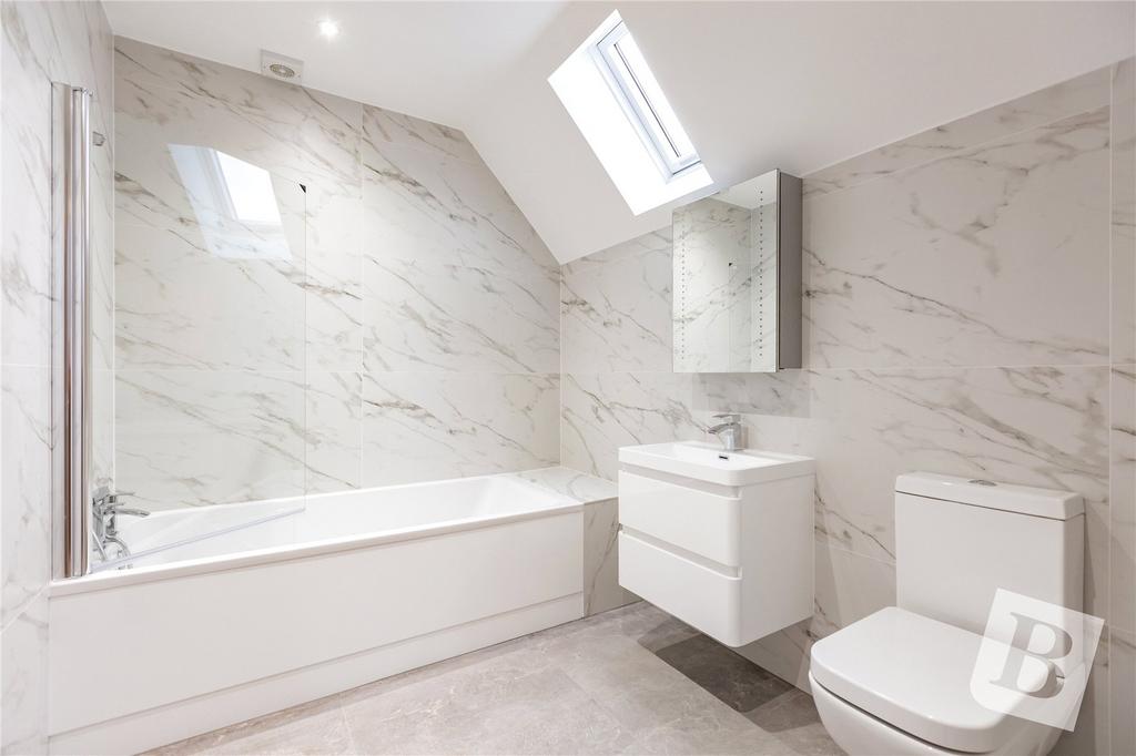 Master En-Suite