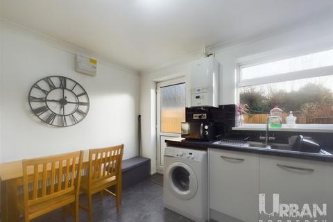14 Broomhead Close, Hull, HU8 9XA