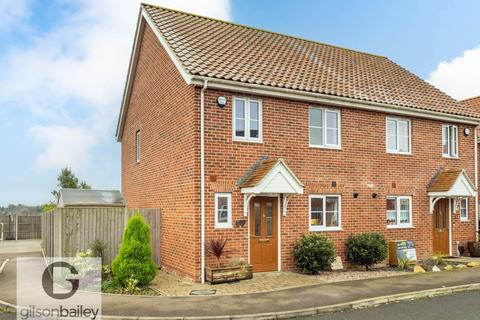 3 bedroom semi-detached house for sale, Newstead Gardens, Norwich NR13