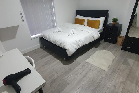 undefined, Flat 1, 30 Russell Street