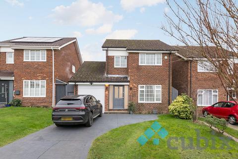 14 Geralds Grove, Banstead, SM7 1NE