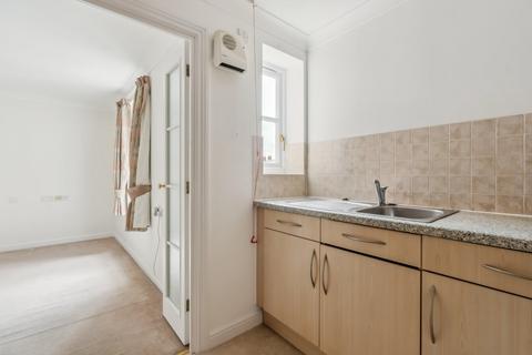1 bedroom retirement property for sale, Whitings Court, Paynes Park, Hitchin, SG5