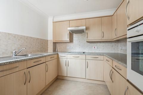 1 bedroom retirement property for sale, Whitings Court, Paynes Park, Hitchin, SG5