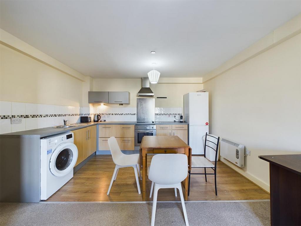 Open Plan Lounge/Kitchen
