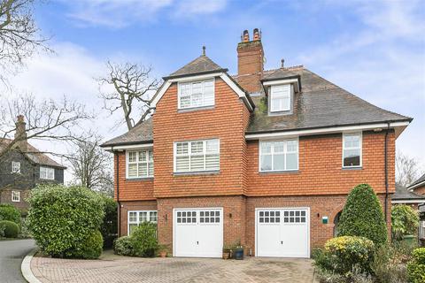 3 bedroom semi-detached house for sale, Holbrook Gardens, Aldenham