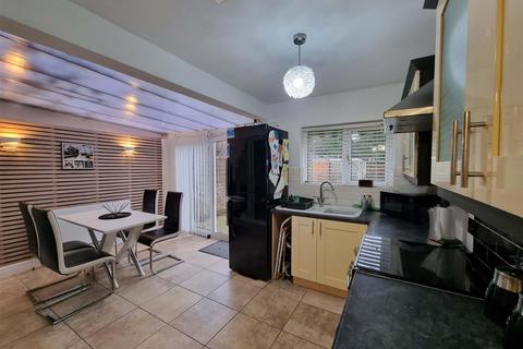 1125 Alcester Road South, Birmingham, B14 5TP