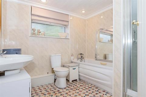 24 Arundel Road, Worthing, BN13 3EQ