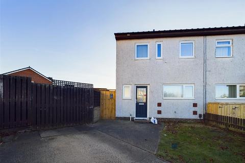 3 bedroom semi-detached house to rent, Valehead, Whitley Bay