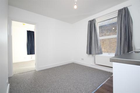 Bungalow to rent, Nightingale Road, London NW10 4RG