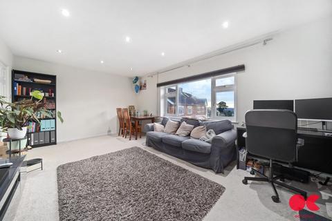 2 bedroom maisonette for sale, Amesbury Close, Epping CM16
